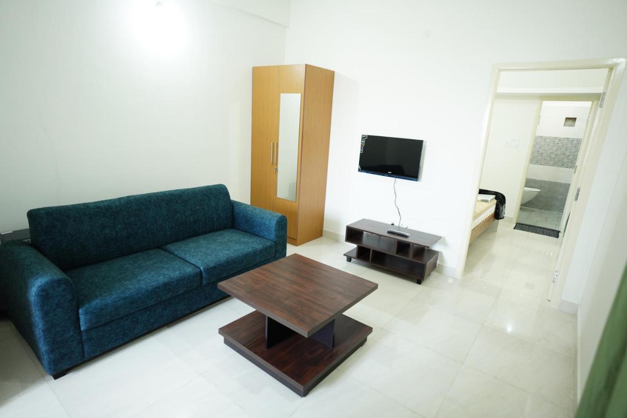 Castle Suites By Haven Homes, Kempegowda International Airport Road บังกาลอร์ ภายนอก รูปภาพ